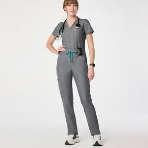 Figs Technical Collection Gray Dowa Pants Catarina Top Scrub Set Graphite Size L